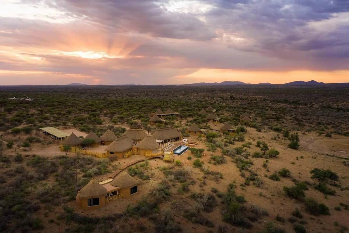 Etosha / Windhoek – la reserva privada de Omaanda